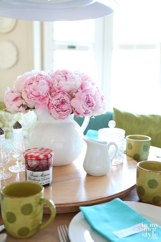How-to-decorate-with-things-you-already-own