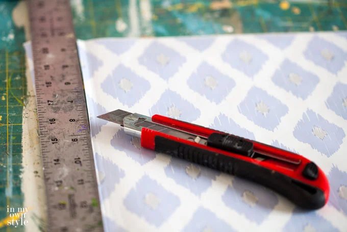Lining a drawer with gift wrap or wall paper tutorial