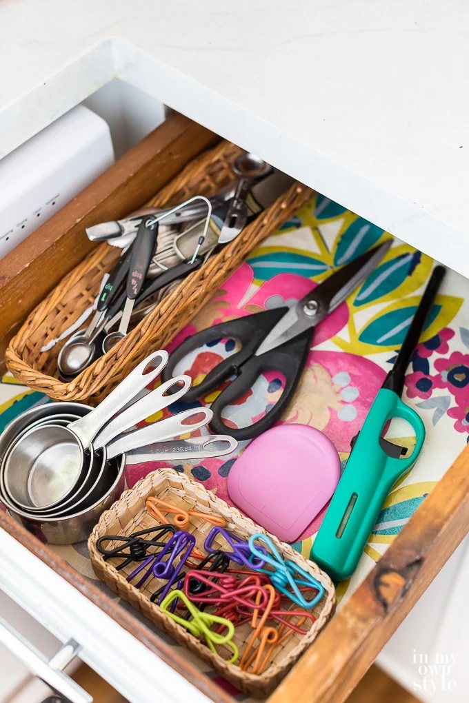 How to Make Pretty Drawer Liners for Kitchen Drawers