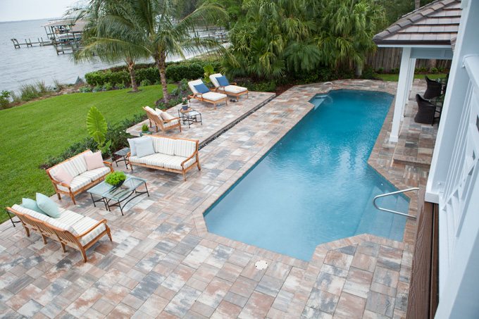 HGTV-Dream-House-2016-pool
