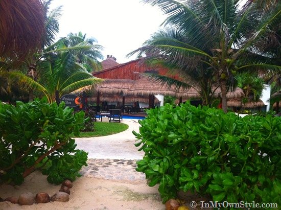 beach bar