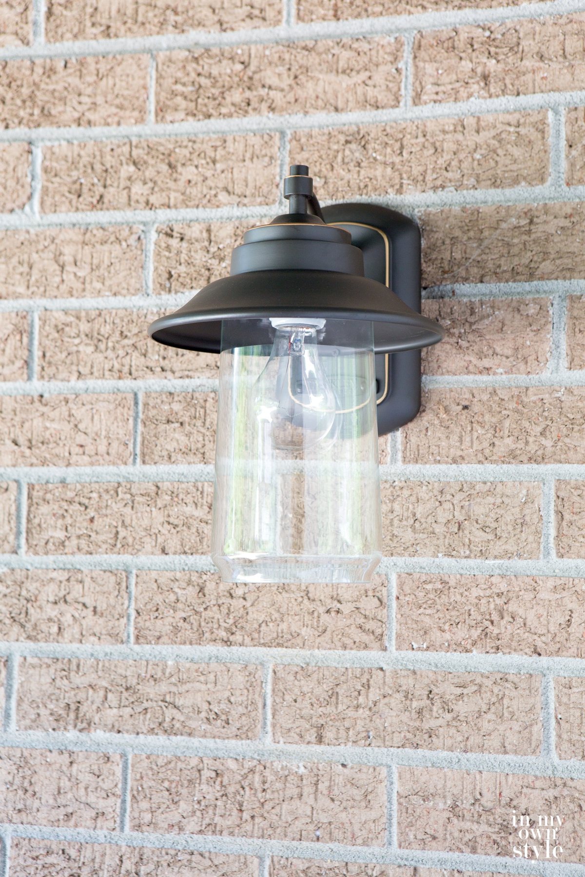 Oil-rubbed-bronze-exterior-lighting-ideas