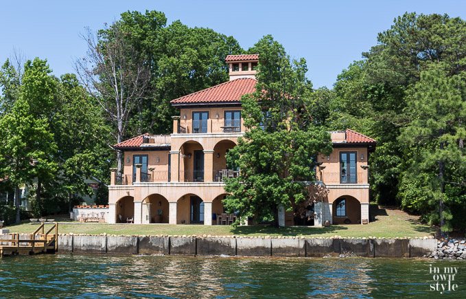 Interesting Lake Houses