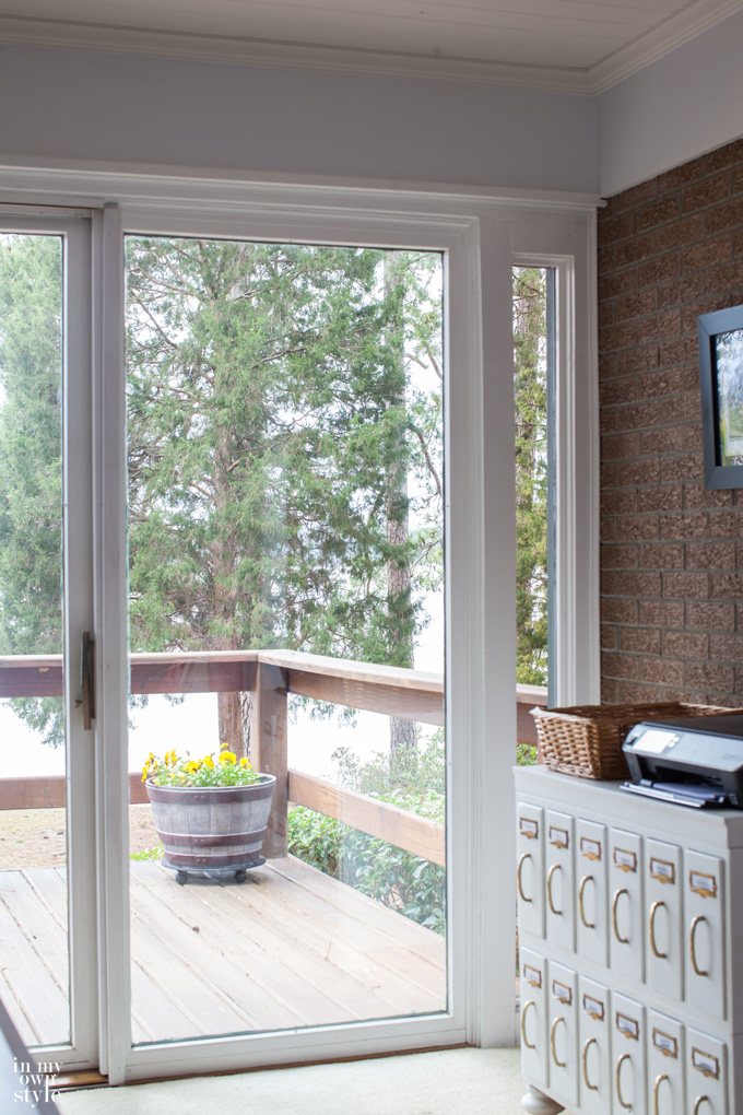 How to make window treatments for a sliding glass door