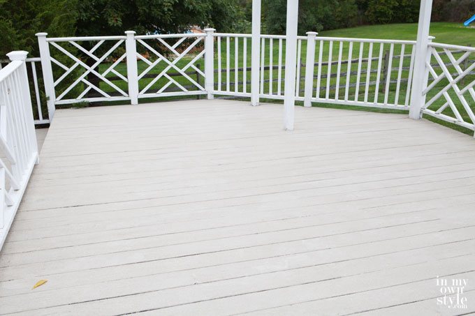 How-to-stain-clean,-stain,-and-resurface-a-deck