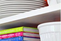Custom Backdrops: Elevate Your Open Kitchen Shelves