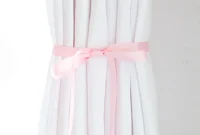5 Genius Hacks for Hanging Drapes Like a Pro