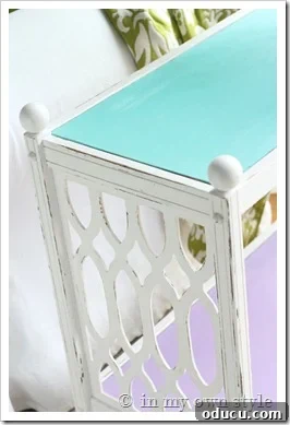 teal-and-lavender table tops DIY chalk painted table with interchangeable teal and lavender colored table tops.