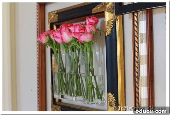 Decorating with flowers Decorating ideas in a gallery wall with flowers
