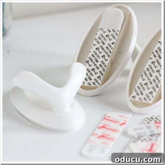 3m-Mudroom-white-Double-hooks Installation process for white Command Brand Double Hooks, ideal for mudroom organization.