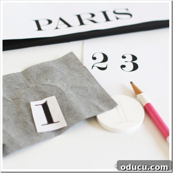 Command-Mud-Room How to transfer lettering onto painted wooden plaques for DIY mudroom signs, using transfer paper and a pencil.