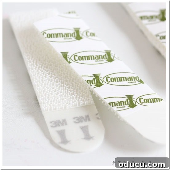 Command Brand Picture Hanging hooks Command Brand Picture Hanging Hooks Snap together