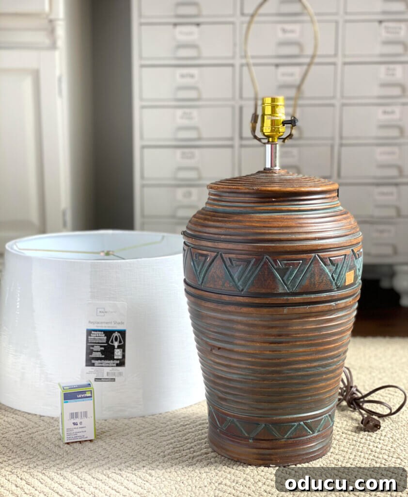 Thrifted Decorating Secrets Finding Your Home's Hidden Treasures 15 Thrift store lamp before getting made over