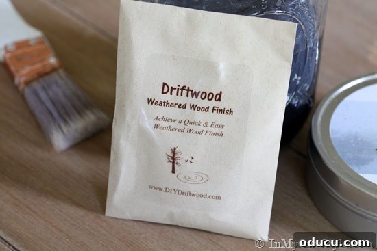 Mixing Driftwood Weathered Wood Finish Powder with Water