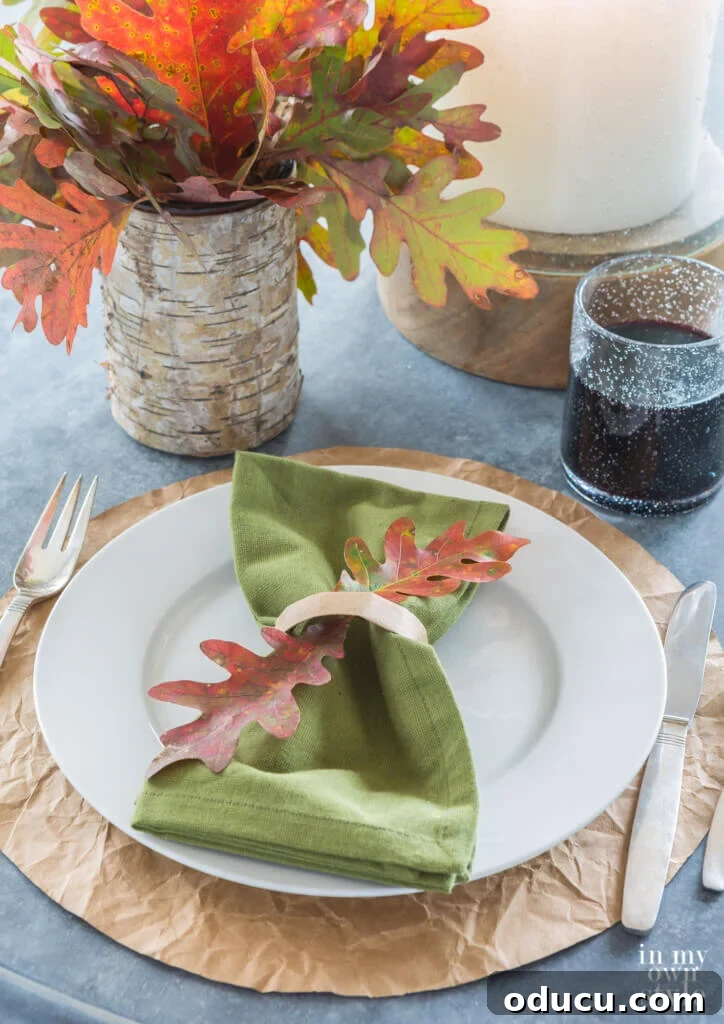 Fall themed rustic DIY placemat made from a brown paper grocery bag for a budget-friendly Thanksgiving table.