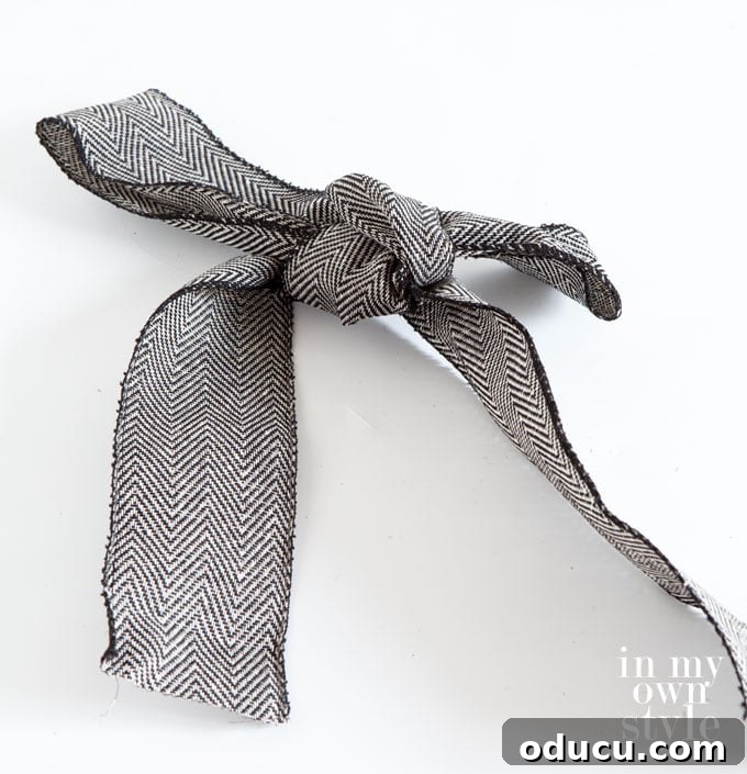 Mastering Ribbon Bows: Simple Steps for Gifts, Wreaths, and Decor 13 easy-way-to-make-a-ribbon-bow