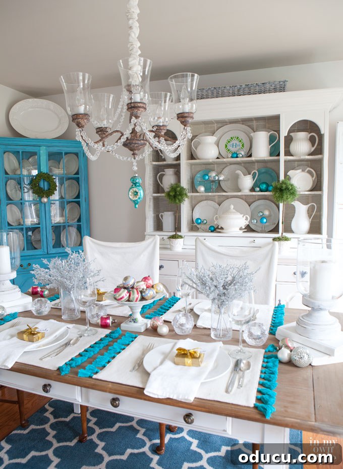 Brilliant Christmas Decorating Ideas 7 Festive Christmas table settings and decor