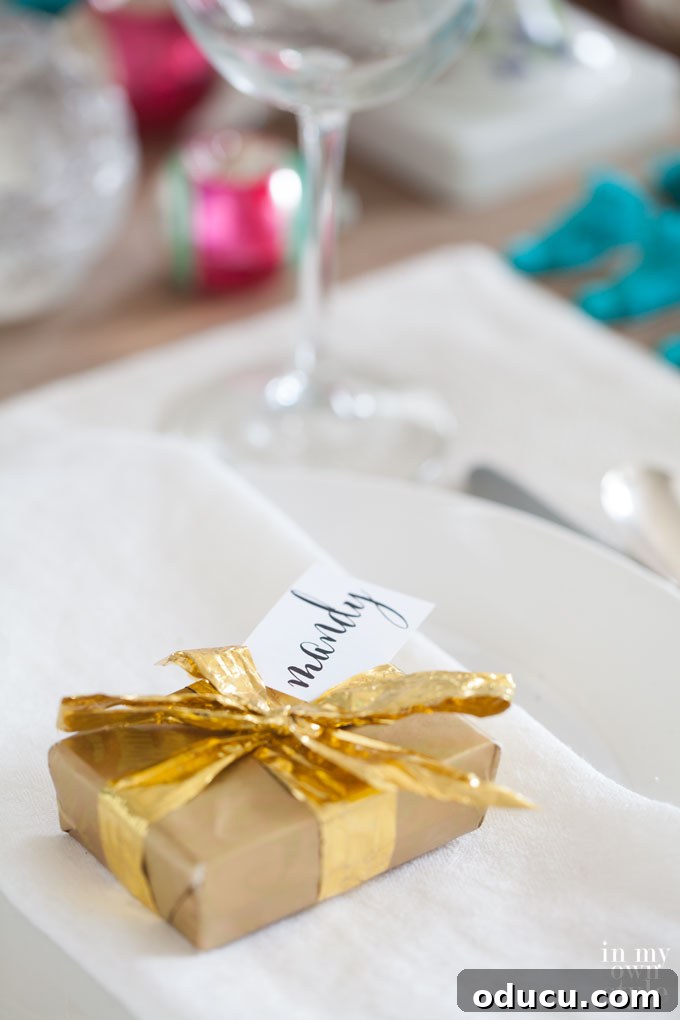 Brilliant Christmas Decorating Ideas 11 Festive Christmas place cards for dining