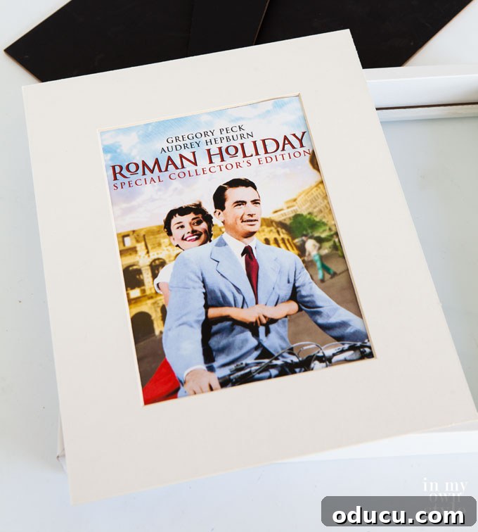 Free Art Ideas for Your Bedroom 7 How to make free art using movie DVD cases