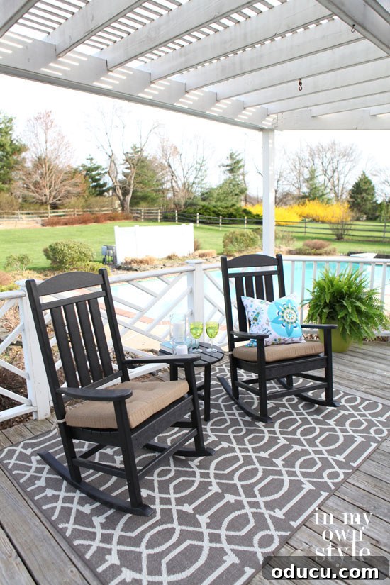 Summer's Finest Homes Revealed 10 Deck Decorating ideas - Polywood Outdoor Furniture