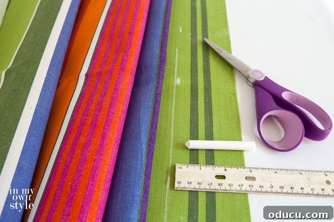 Instant Table Transformation: No Sewing Needed 4 No-Sew-Tablecloth-tutorial
