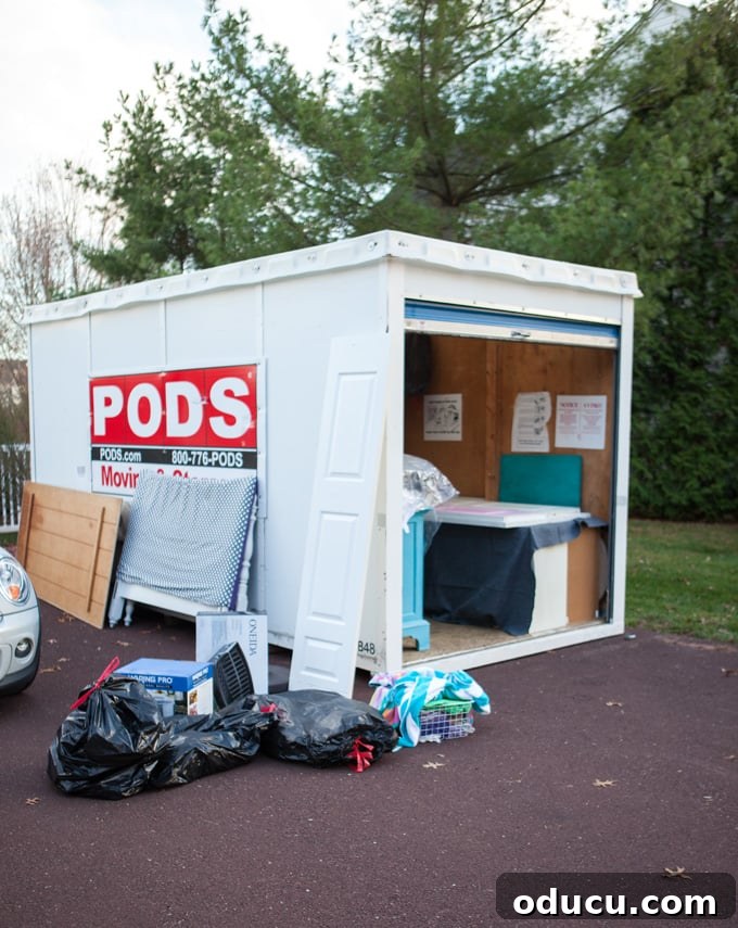Move Like a Master: Your Expert Packing Guide 2 How to pack up a home efficiently and on a budget for a long-distance move