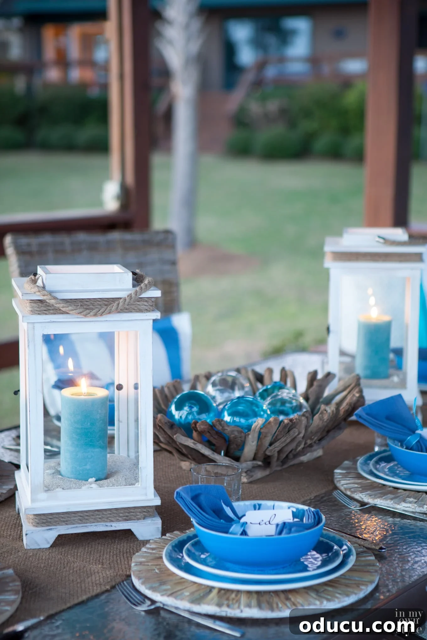 Transforming Your Outdoors with Coastal Charm 2 outdoor-coastal-style-decor