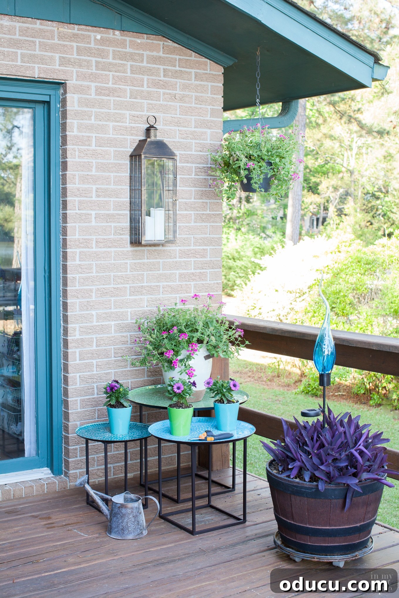 My Home's Exterior: A Palette of Pride 6 Trending Exterior Decorating Colors with Outdoor Lantern