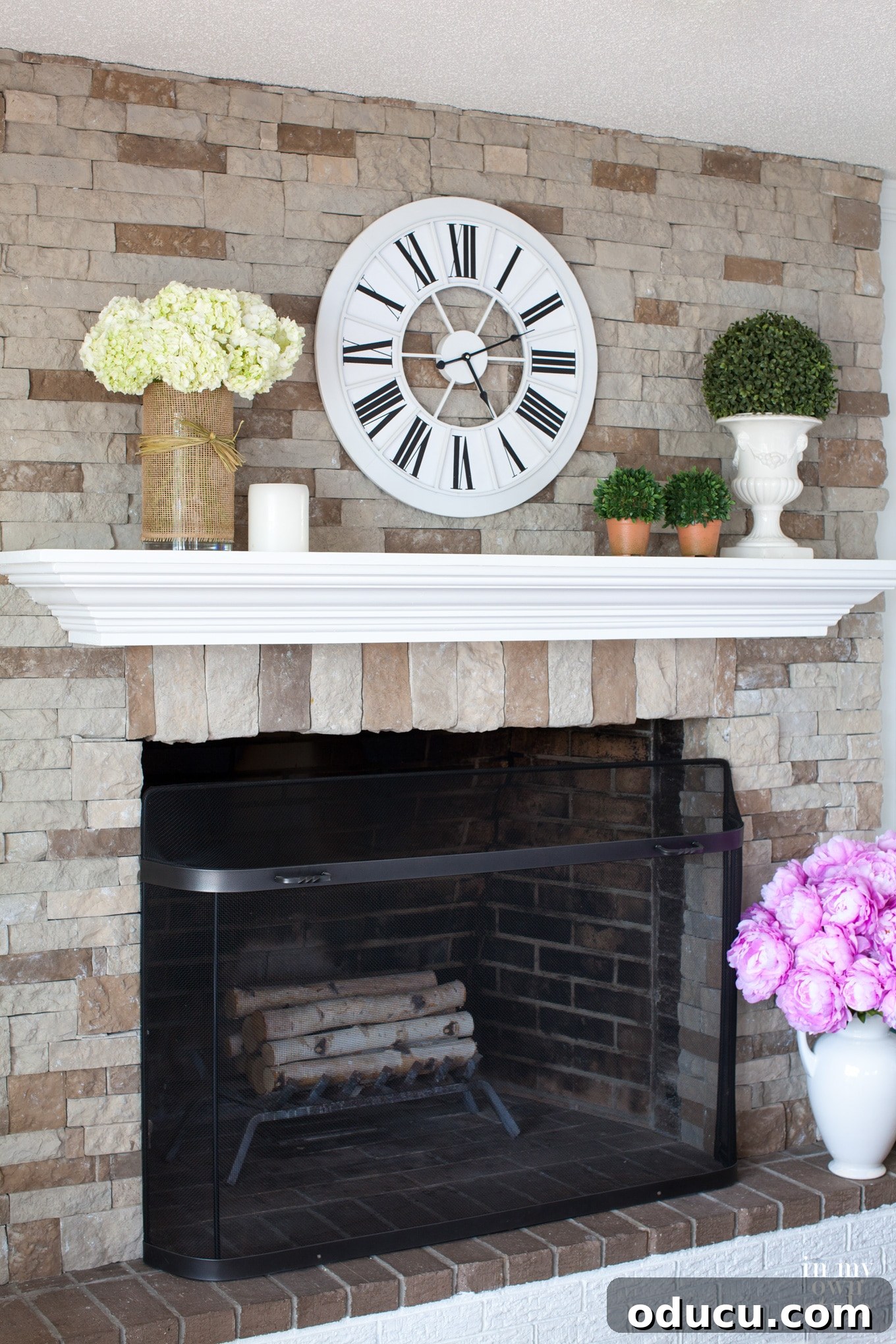 Craft an Instant Flower Vase in 10 Minutes 8 Mantel Ideas for Living Rooms featuring Seasonal Vase Decor