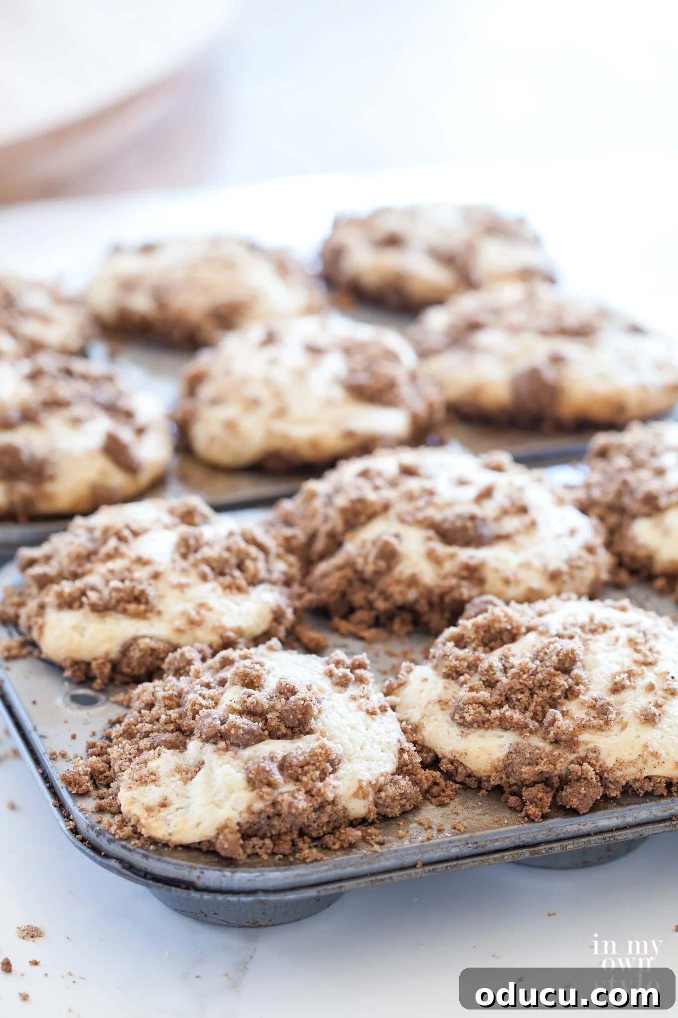 Heavenly Cinnamon Crumb Cupcakes 8 Father's Day breakfast ideas