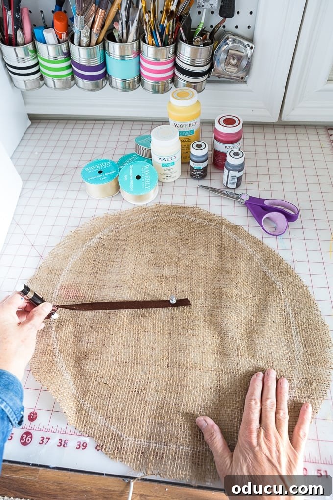Crafting a Perfect Round Tablecloth for Thanksgiving 17 How to cut a circle out of fabric
