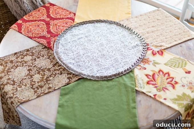 Crafting a Perfect Round Tablecloth for Thanksgiving 23 How to make a Table runner table cloth