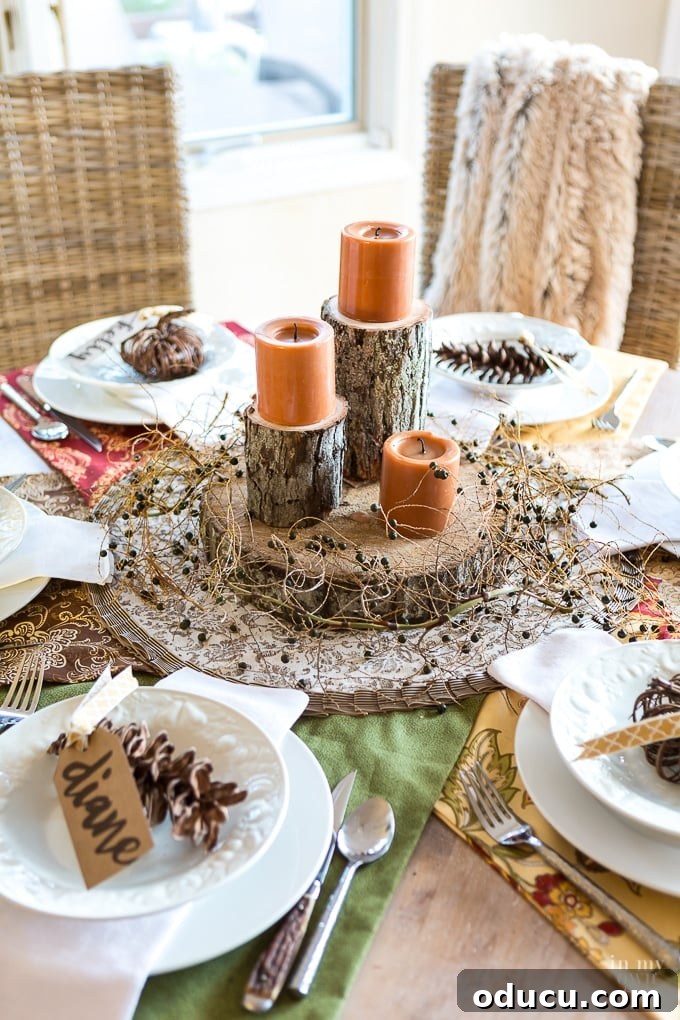 Crafting a Perfect Round Tablecloth for Thanksgiving 25 Fall table setting ideas