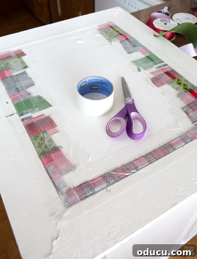 Fast & Festive Christmas Card Holder: Make It Tonight! 16 Ideas to display Christmas cards