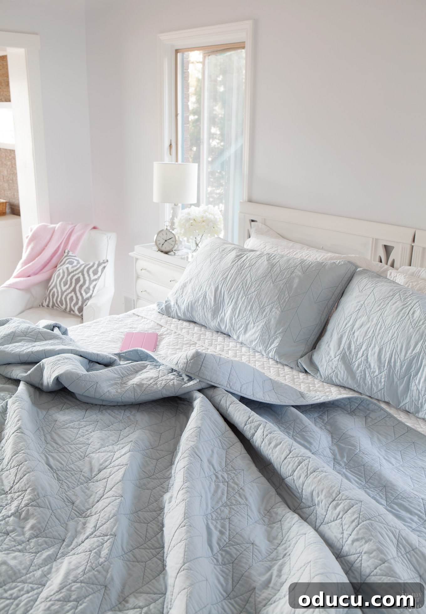 Lake House Living A DIY First Year 11 Elegant bedroom decorating ideas featuring beautiful quilted bedding