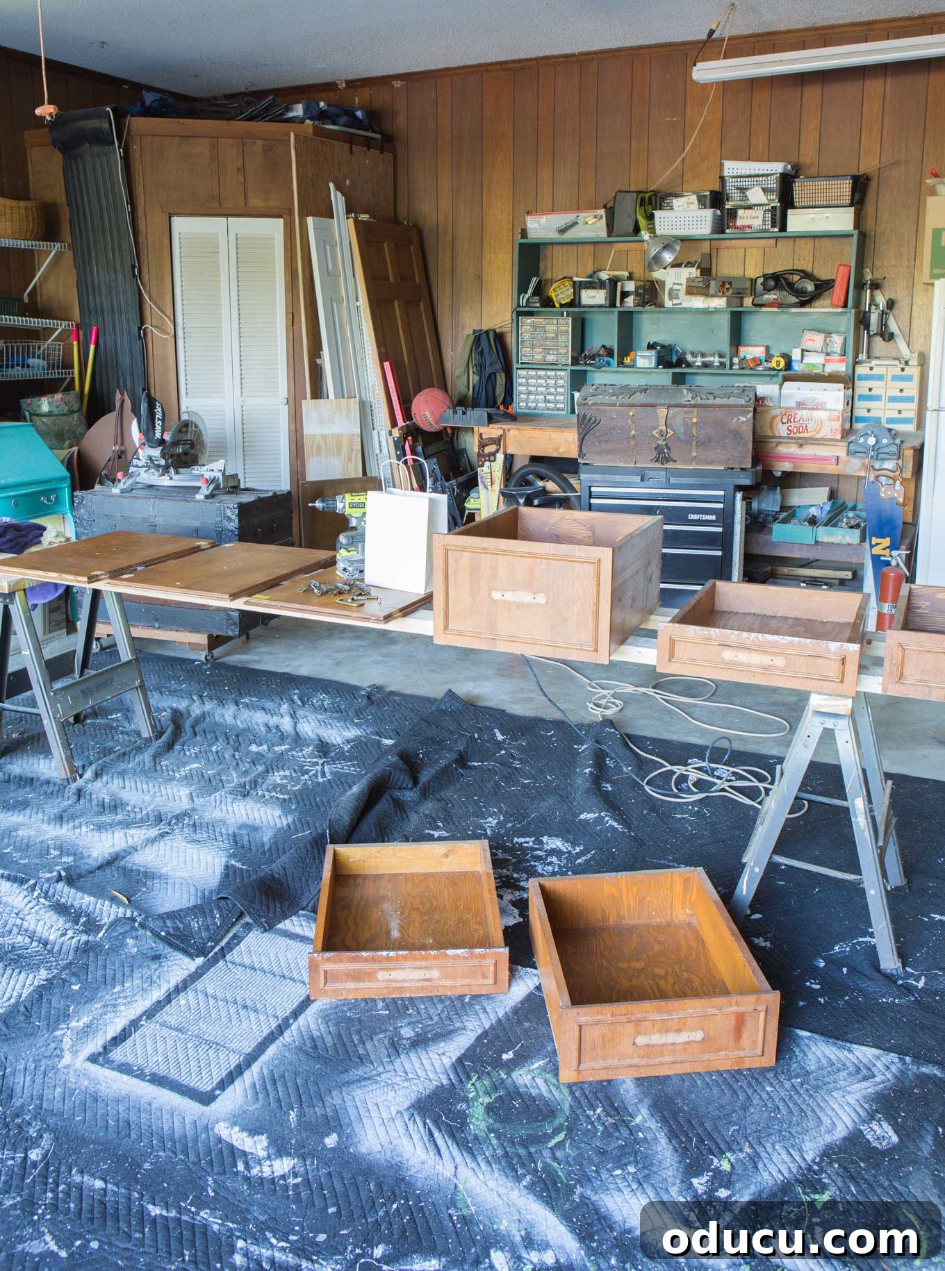 Flawless Cabinet Painting: Your Guide to a Factory-Smooth Finish 16 painting-kitchen-cabinets