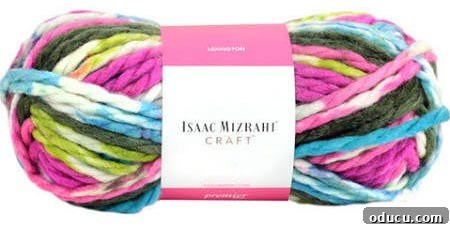 My Signature Pom Pom Basket 20 Creative yarn craft ideas for home decoration