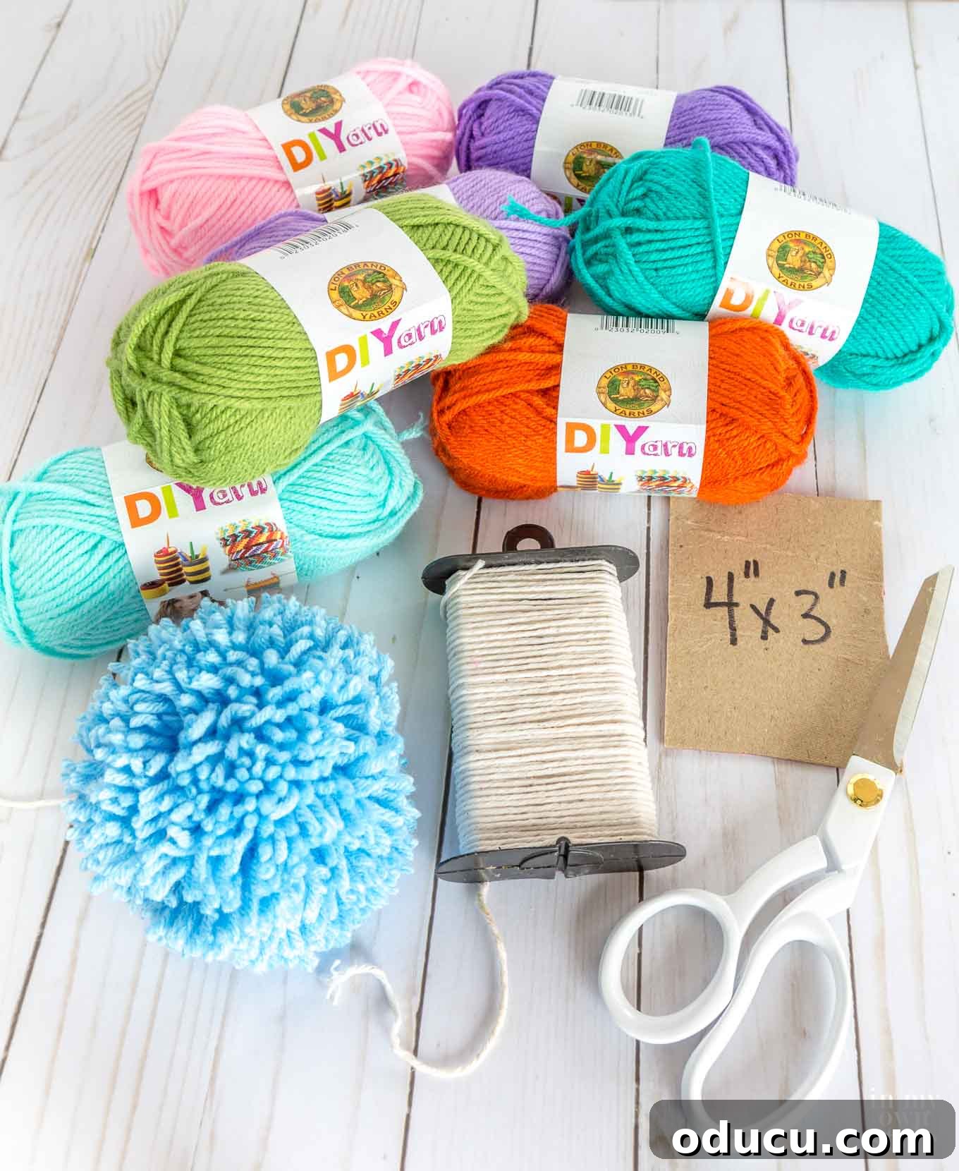 My Signature Pom Pom Basket 6 Crafting a pom pom basket for home decor