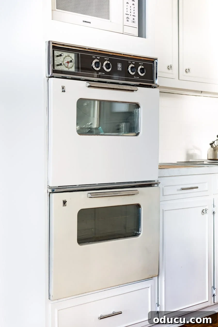 Modern Kitchen Refresh: New Oven and Appliances 2 new oven for DIY kitchen makeover
