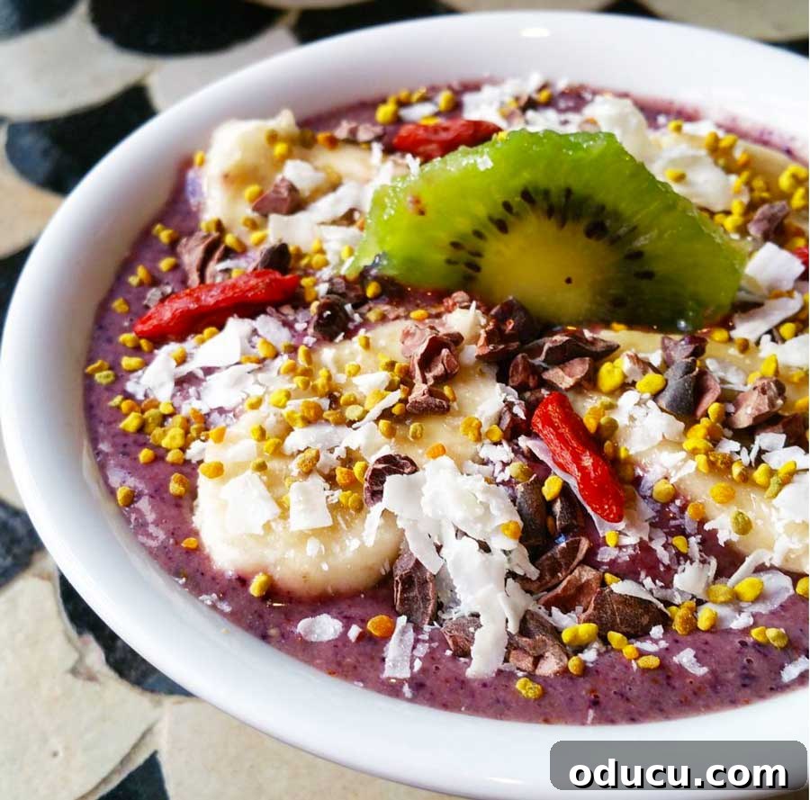 Modern Kitchen Refresh: New Oven and Appliances 9 smoothie bowl made with a Vitamix A3500 in my own style