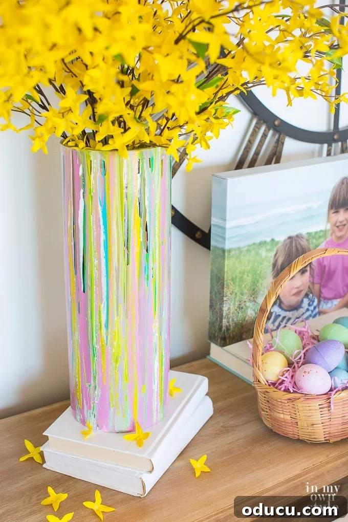 Vibrant Glass Vases: Spring's Decorative Touch 7 Spring decor. Painted glass vase on a console table