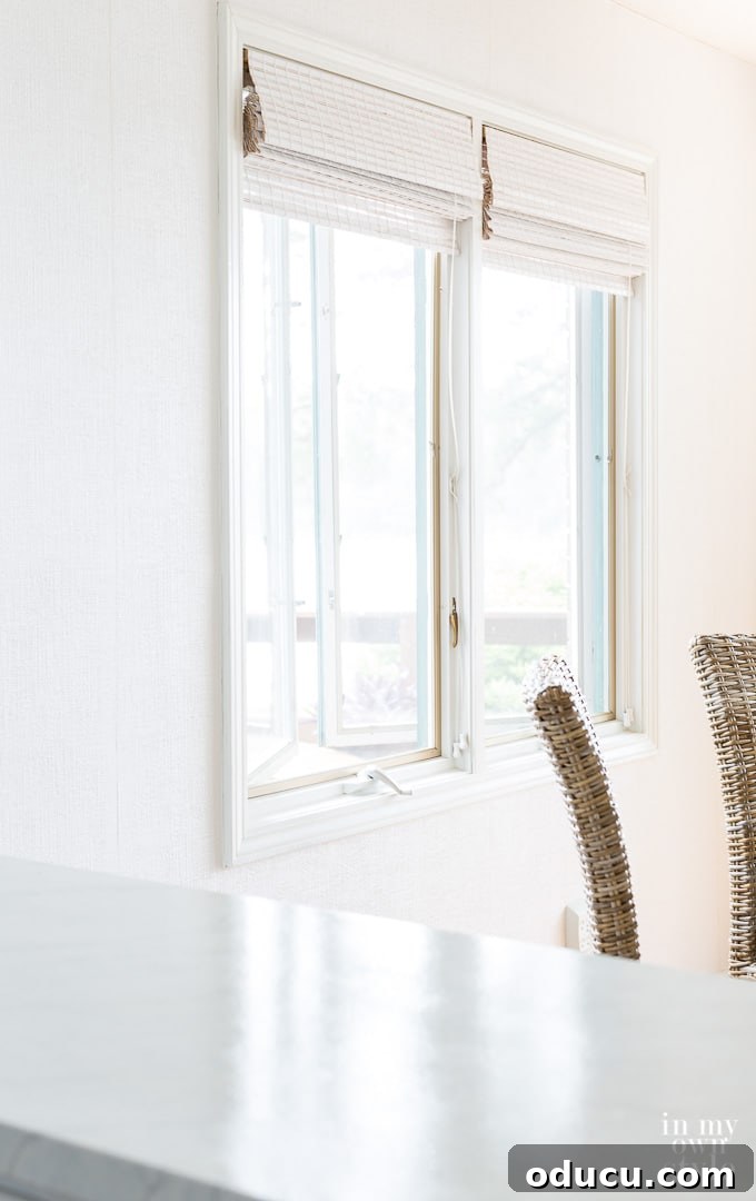Elevate Your Dining Room with Textured Wallpaper 7 White kitchen decorating ideas