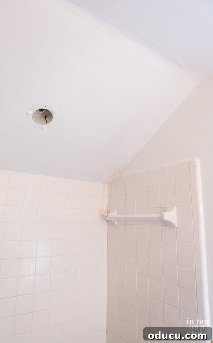 Removing-a-popcorn-ceiling-DIY