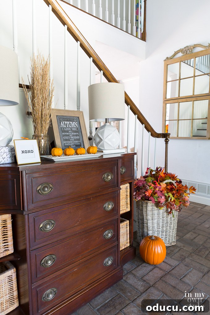 Falling for Our Home: An Autumn Showcase 3 Fall decor bloggers home tours. Foyer and entry way decorating ideas for autumn.