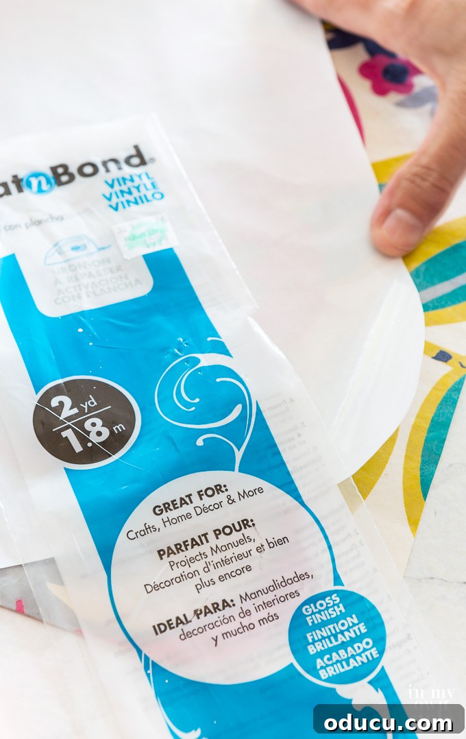 Applying Heat N' Bond iron-on vinyl to paper liner How to use HeatN Bond vinyl