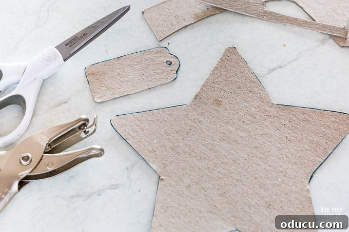 Hidden Treasure Star Ornament for Christmas 13 Cardboard star cut out to use as tracing pattern.