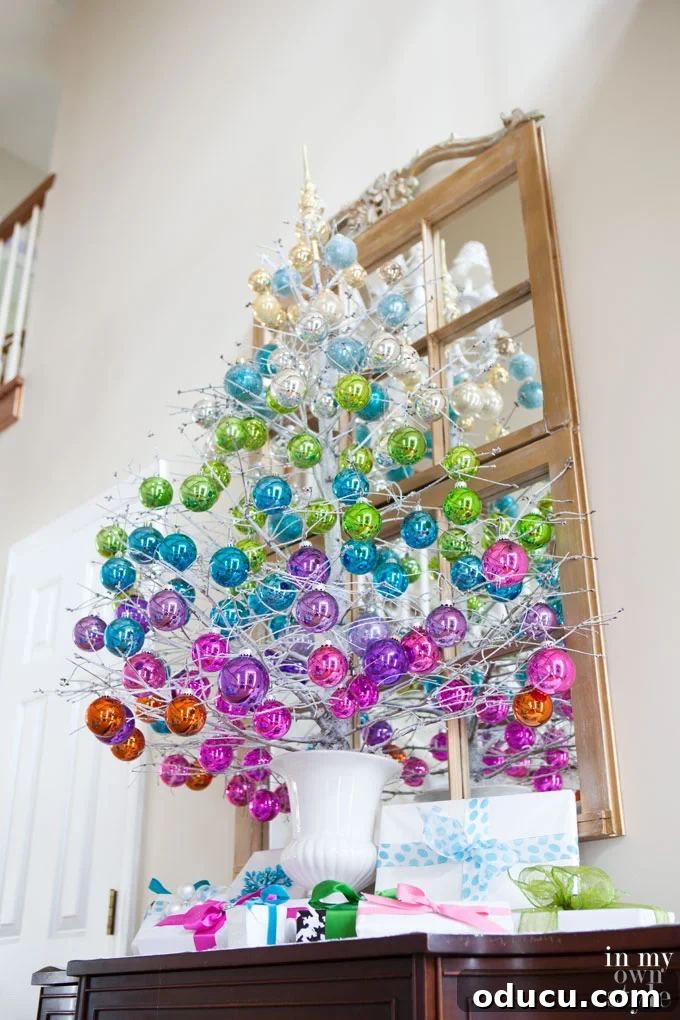 Craft Your Own Christmas Magic 2 Trash to Treasure Christmas Decor Ideas - DIY festive decorations