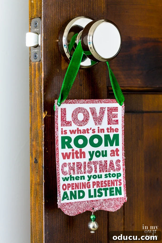 Christmas Free Printable Door Knob Hanger Decoration