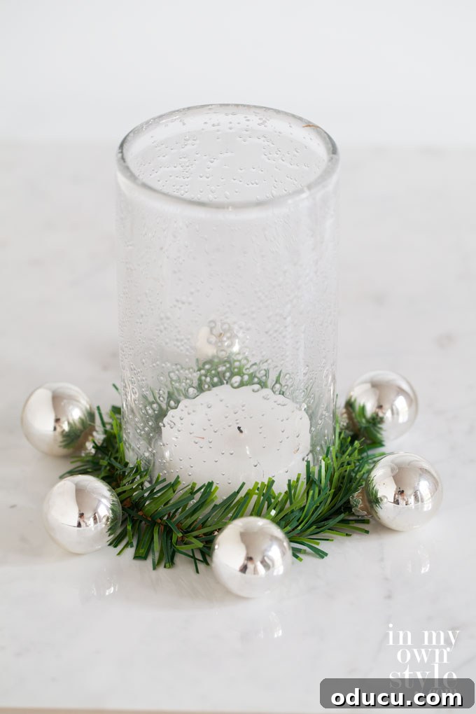 Different-ways-to-use-Christmas-garland-ties