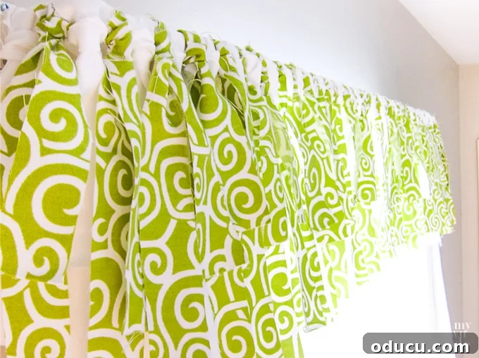 easy no sew window valance in lime green and white